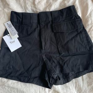 NWT Aritiza TNA Black Cargo Shorts